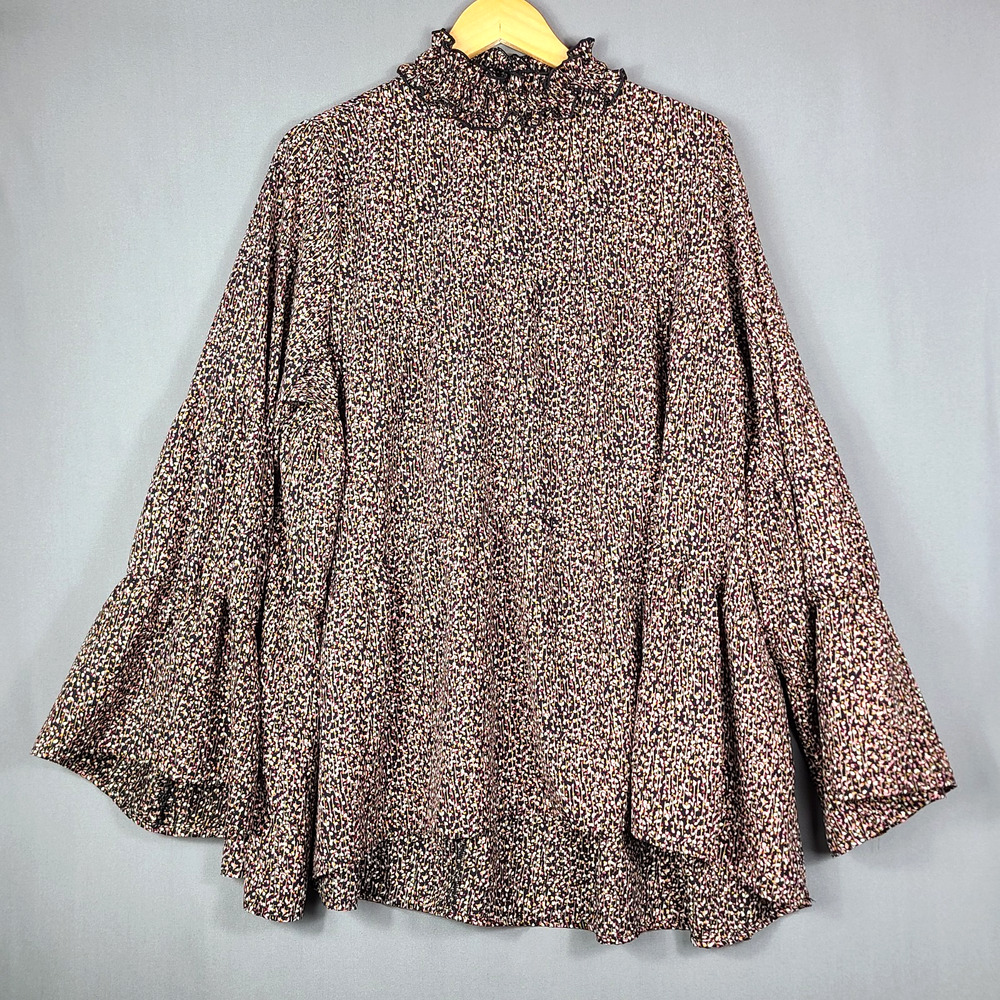 A Beautiful Soul Ruffle Neck Flowy Top Ditsy Floral Boho Hippie Size B (2X)